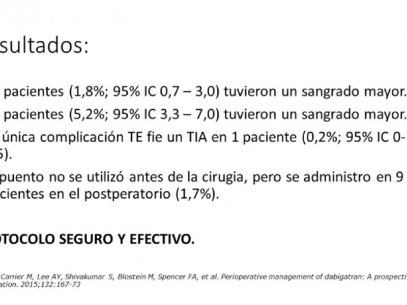 Diapositiva 22 de ¿ Cuándo suspender la anticoagulación oral para una cirugía ?